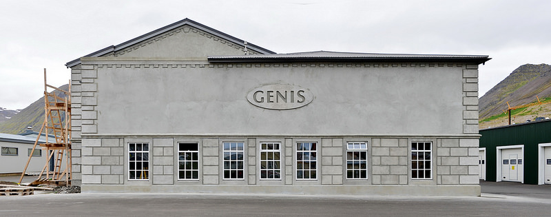 Genís