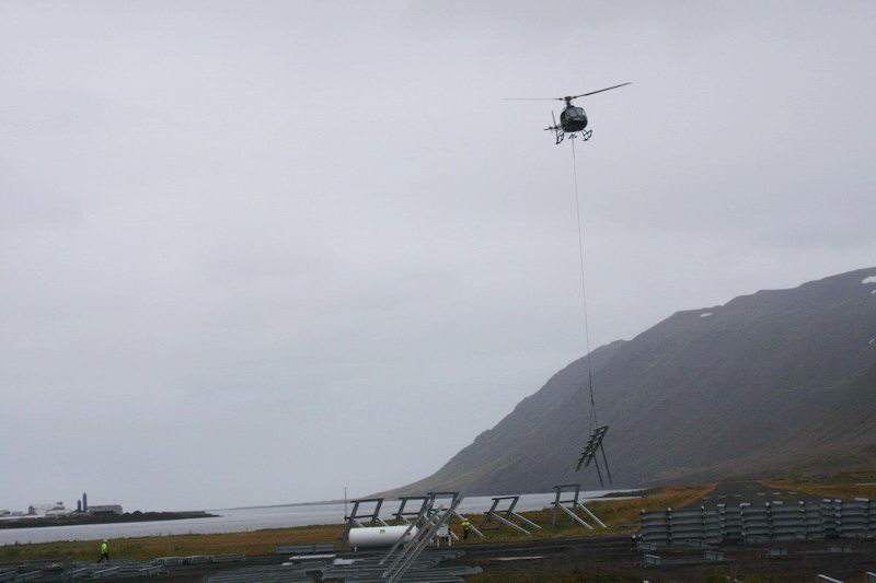 Mikil mannvirki í snjóflóðavörnunum