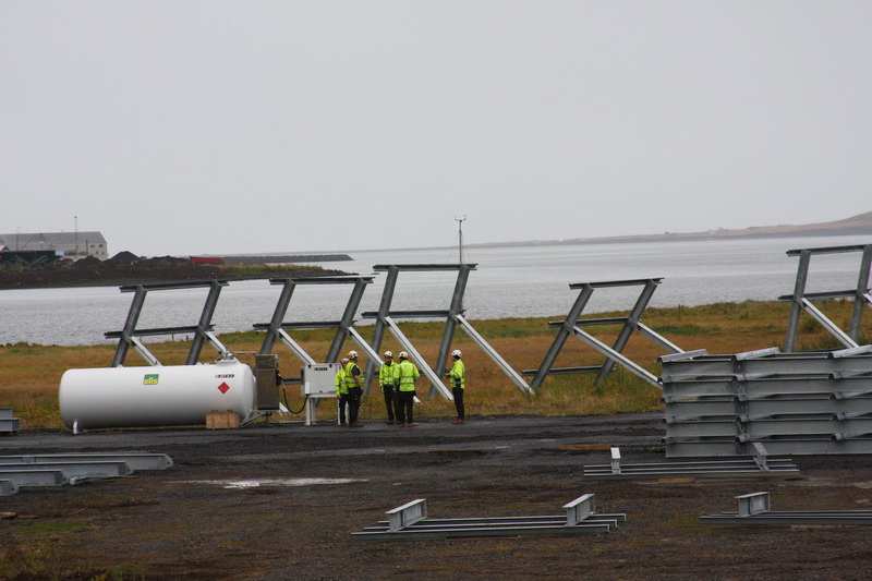 Mikil mannvirki í snjóflóðavörnunum
