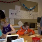 J&oacute;laf&ouml;ndur grunnk&oacute;lanns
