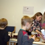 J&oacute;laf&ouml;ndur grunnk&oacute;lanns
