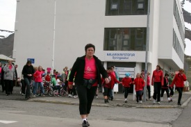 Hlmfrur tka fljtlega forustu.