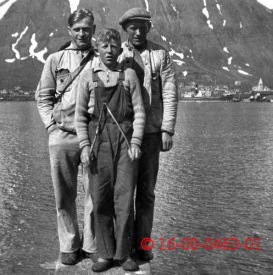 Siglfirskir sldar- og rollukallar (Stebbi Gsta, li Eirks og ekktur unglingur)