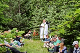 Sigrur Munda, a messa  Skgrktinni