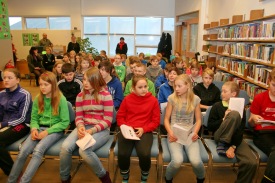 Nemendur Grunnskla Fjallabyggar  upplestrarkeppni.