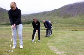 Undir lei�beinslu Tedda. Lj�smyndari; SMR