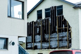 Aalgata 6, tmaspursml hvenr framhli hrinur