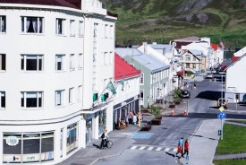 Seti ti og leiki  Aalgtunni