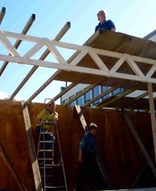 Starfsmenn b�jarins.